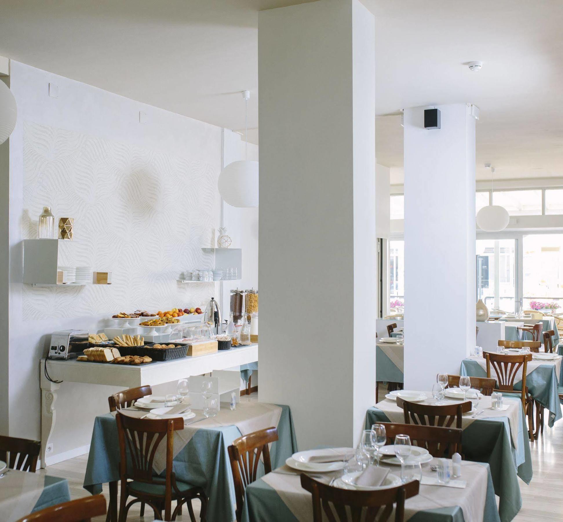 Hotel Paradiso Senigallia Bagian luar foto